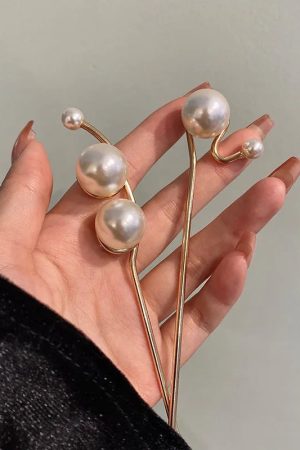 Stylish Work Outfits, Outfit Summer Ideas Pearl Hair Pins