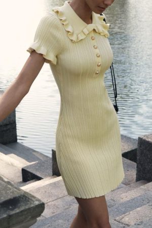 Stylish Work Outfits, Outfit Summer Ideas Peter Pan Collar Mini Dress