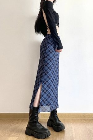 Stylish Work Outfits, Outfit Summer Ideas Plaid Midi Skirt