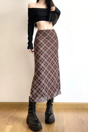Stylish Work Outfits, Outfit Summer Ideas Plaid Midi Skirt