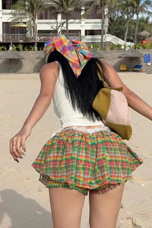 Stylish Work Outfits, Outfit Summer Ideas Plaid Mini Skort