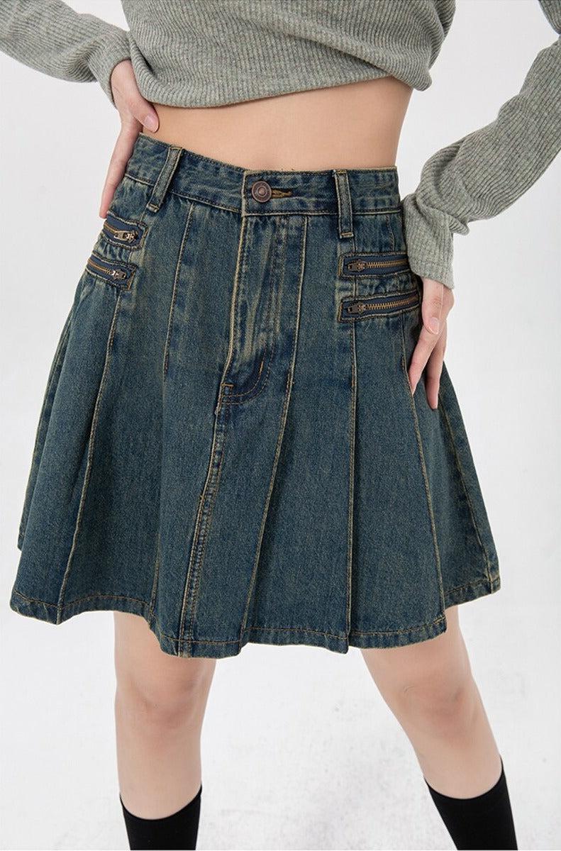 Stylish Work Outfits, Outfit Summer Ideas Pleated Denim Mini Skirt Stylish Work Outfits, Outfit Summer Ideas Pleated Denim Mini Skirt