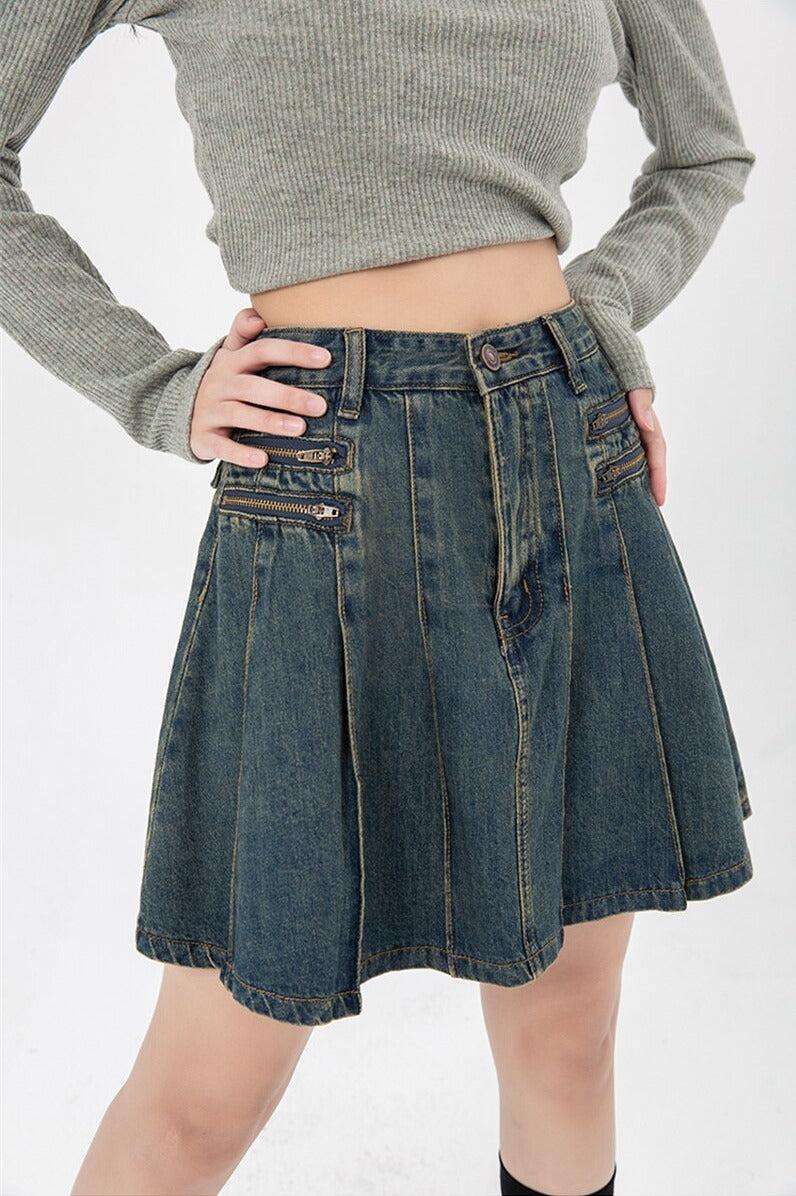Stylish Work Outfits, Outfit Summer Ideas Pleated Denim Mini Skirt Stylish Work Outfits, Outfit Summer Ideas Pleated Denim Mini Skirt