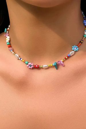 Stylish Work Outfits, Outfit Summer Ideas Rainbow Beaded Necklace