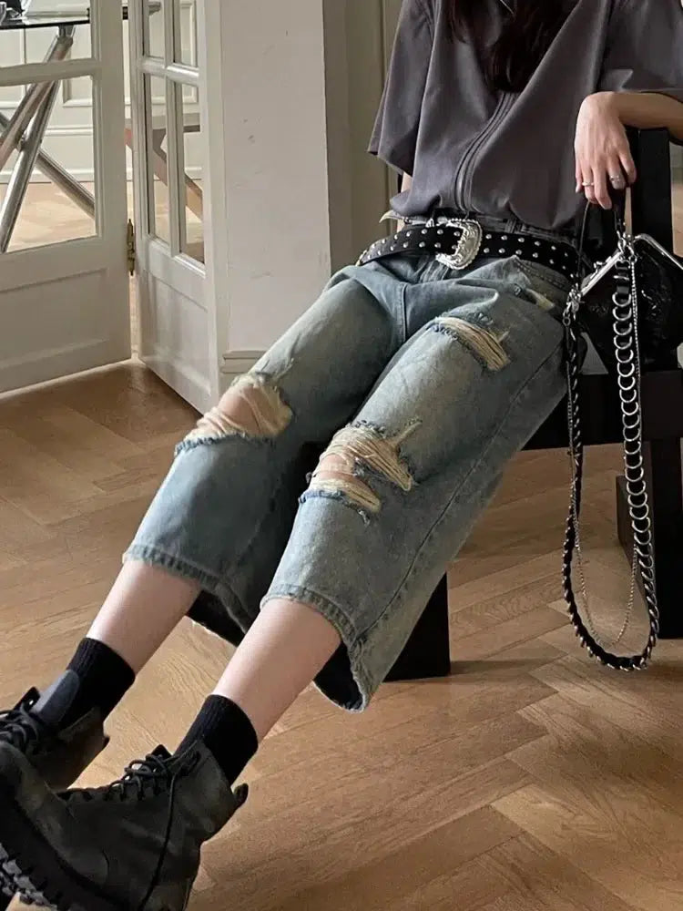 Stylish Work Outfits, Outfit Summer Ideas Ripped Jean Shorts Stylish Work Outfits, Outfit Summer Ideas Ripped Jean Shorts