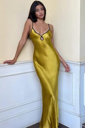 Stylish Work Outfits, Outfit Summer Ideas Satin Backless Maxi Dress