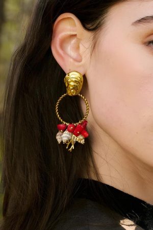 Stylish Work Outfits, Outfit Summer Ideas Seashell Beaded Hoop Earrings