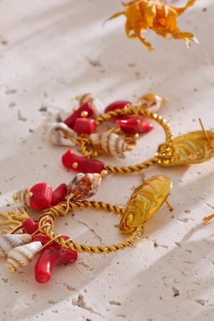 Stylish Work Outfits, Outfit Summer Ideas Seashell Beaded Hoop Earrings