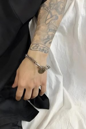 Stylish Work Outfits, Outfit Summer Ideas Silver Chain Bracelet