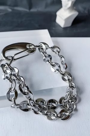 Stylish Work Outfits, Outfit Summer Ideas Silver Chain Bracelet