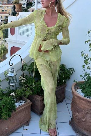 Stylish Work Outfits, Outfit Summer Ideas Snakeskin Blouse & Maxi Skirt Two Piece Set