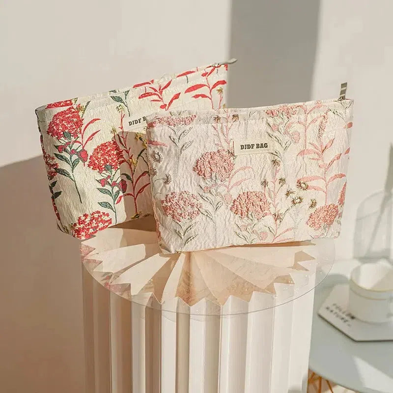 Stylish Work Outfits, Outfit Summer Ideas Soft Girl Floral Makeup Bag