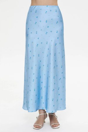 Stylish Work Outfits, Outfit Summer Ideas Soft Girl Floral Satin Midi Skirt