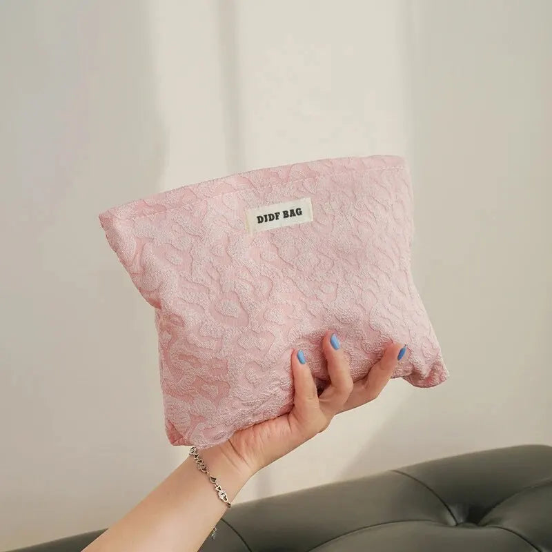 Stylish Work Outfits, Outfit Summer Ideas Soft Girl Pink Leopard Makeup Bag