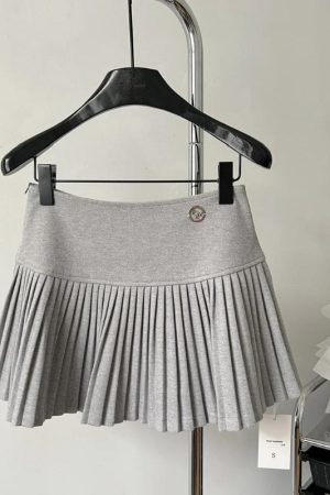Stylish Work Outfits, Outfit Summer Ideas Soft Girl Pleated High Rise Mini Skort