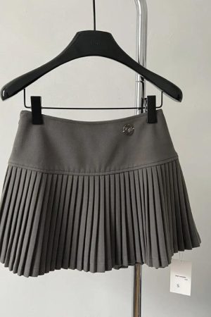 Stylish Work Outfits, Outfit Summer Ideas Soft Girl Pleated High Rise Mini Skort