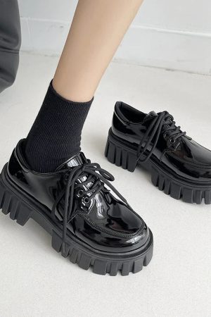 Stylish Work Outfits, Outfit Summer Ideas Soft Grunge Chunky Platform Oxford Shoes