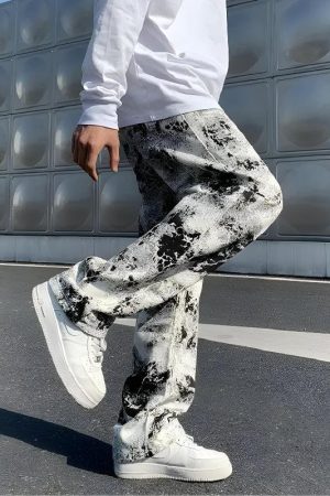 Stylish Work Outfits, Outfit Summer Ideas Spray Paint Straight Leg Jeans