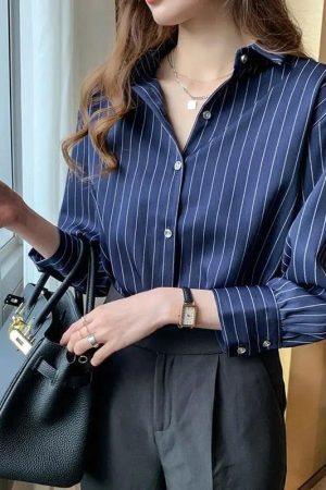 Stylish Work Outfits, Outfit Summer Ideas Striped Classic Long Sleeve Shirt