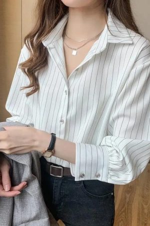 Stylish Work Outfits, Outfit Summer Ideas Striped Classic Long Sleeve Shirt
