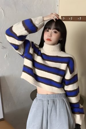 Stylish Work Outfits, Outfit Summer Ideas Striped Cropped Sweater