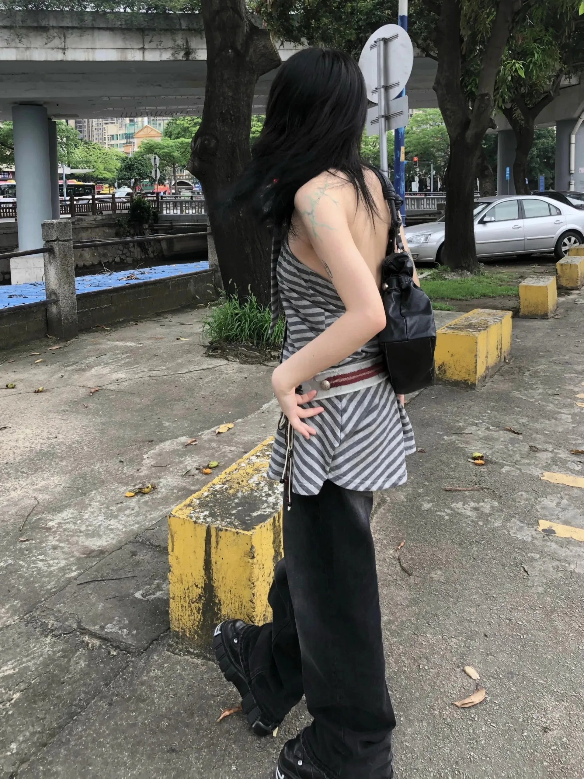 Stylish Work Outfits, Outfit Summer Ideas Striped Halter Neck Mini Dress Stylish Work Outfits, Outfit Summer Ideas Striped Halter Neck Mini Dress