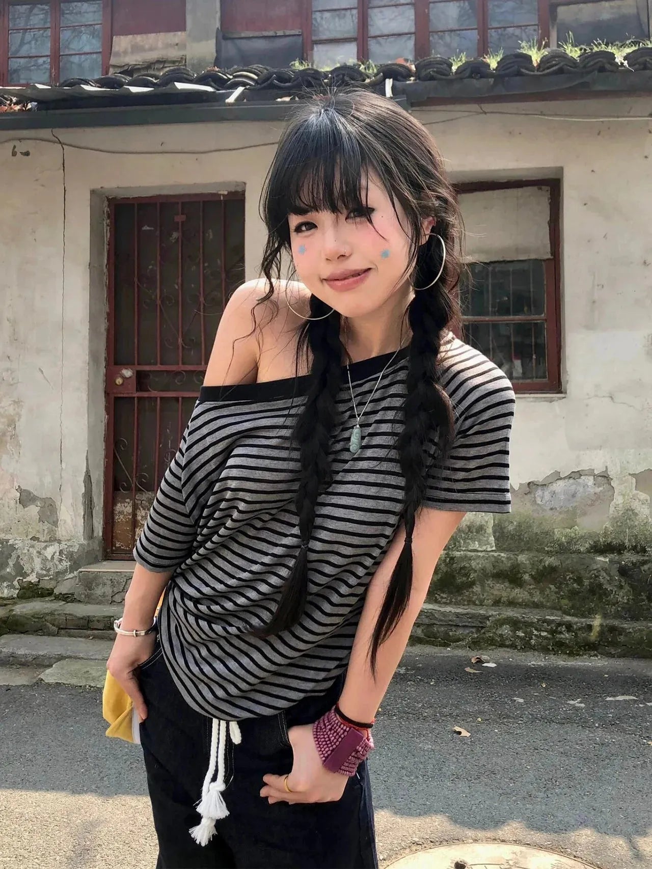Stylish Work Outfits, Outfit Summer Ideas Striped One Shoulder Tee