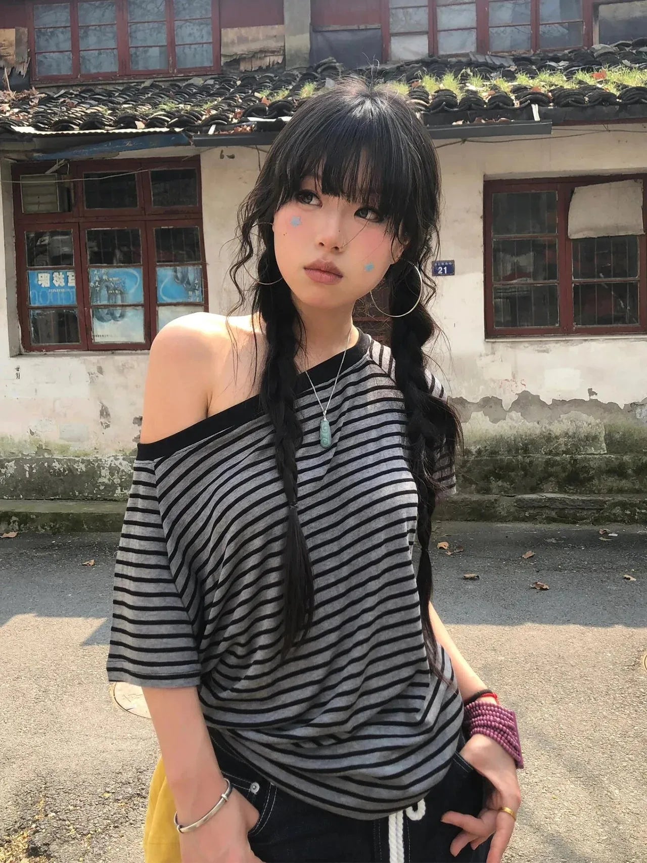 Stylish Work Outfits, Outfit Summer Ideas Striped One Shoulder Tee