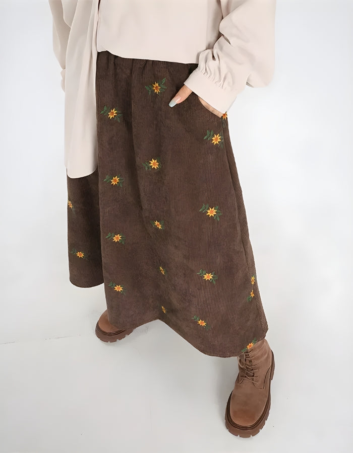 Stylish Work Outfits, Outfit Summer Ideas Sunflower Embroidered Corduroy Maxi Skirt Stylish Work Outfits, Outfit Summer Ideas Sunflower Embroidered Corduroy Maxi Skirt