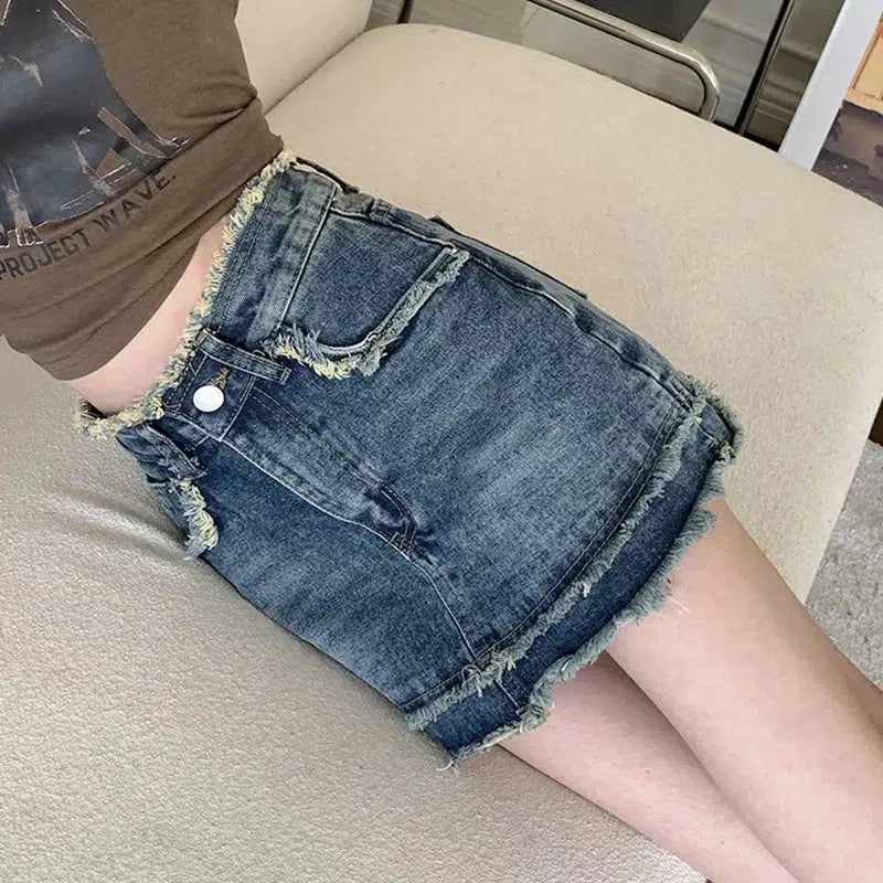 Stylish Work Outfits, Outfit Summer Ideas Tasseled Denim Mini Skort Stylish Work Outfits, Outfit Summer Ideas Tasseled Denim Mini Skort