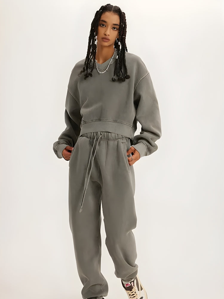 Stylish Work Outfits, Outfit Summer Ideas V-Neck Drop Shoulder Cropped Sweatshirt Stylish Work Outfits, Outfit Summer Ideas V-Neck Drop Shoulder Cropped Sweatshirt