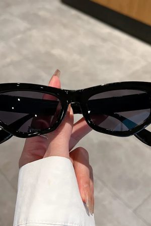 Stylish Work Outfits, Outfit Summer Ideas Vintage Cat Eye Sunglasses