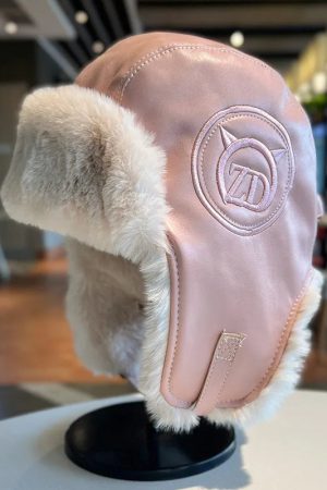 Stylish Work Outfits, Outfit Summer Ideas Vintage Faux Fur Aviator Hat