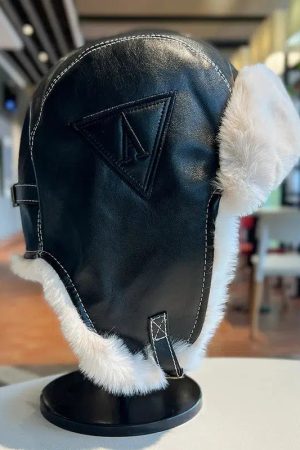 Stylish Work Outfits, Outfit Summer Ideas Vintage Faux Fur Aviator Hat