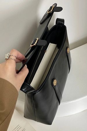 Stylish Work Outfits, Outfit Summer Ideas Vintage Faux Leather Messenger Bag