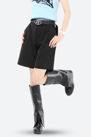 Stylish Work Outfits, Outfit Summer Ideas Wide Leg Pleated Shorts