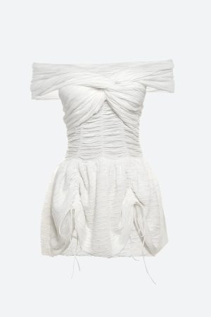 Stylish Work Outfits, Outfit Summer Ideas Wrinkled Off Shoulder Mini Dress