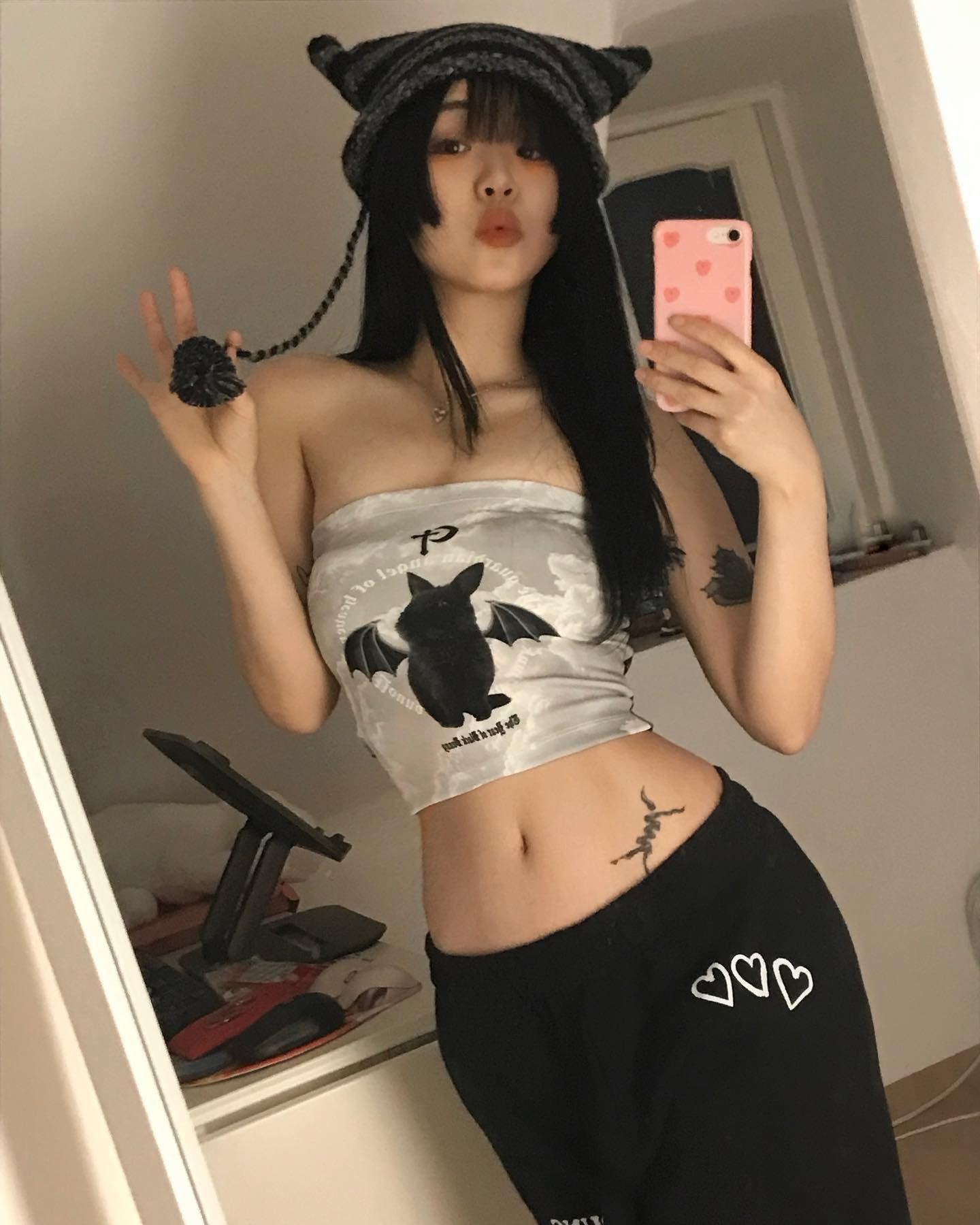 Stylish Work Outfits, Outfit Summer Ideas Y2K Bat Rabbit Tube Top Stylish Work Outfits, Outfit Summer Ideas Y2K Bat Rabbit Tube Top