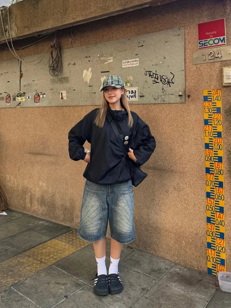 Stylish Work Outfits, Outfit Summer Ideas Y2K Bermuda Shorts