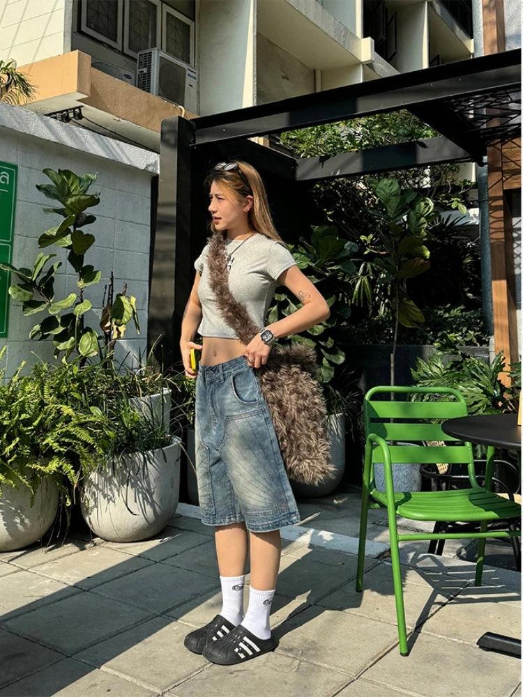 Stylish Work Outfits, Outfit Summer Ideas Y2K Bermuda Shorts Stylish Work Outfits, Outfit Summer Ideas Y2K Bermuda Shorts