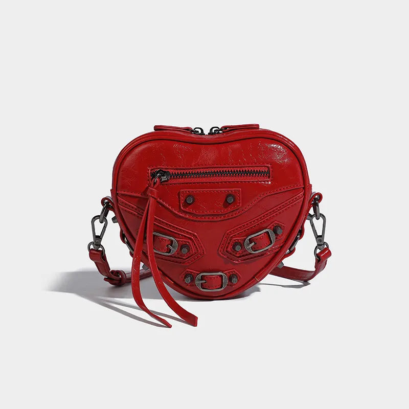 Stylish Work Outfits, Outfit Summer Ideas Y2K Grunge Belted Heart Shaped Bag Stylish Work Outfits, Outfit Summer Ideas Y2K Grunge Belted Heart Shaped Bag