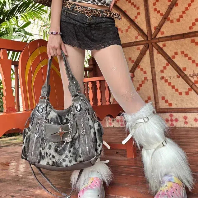 Stylish Work Outfits, Outfit Summer Ideas Y2K Leopard Faux Fur Bag