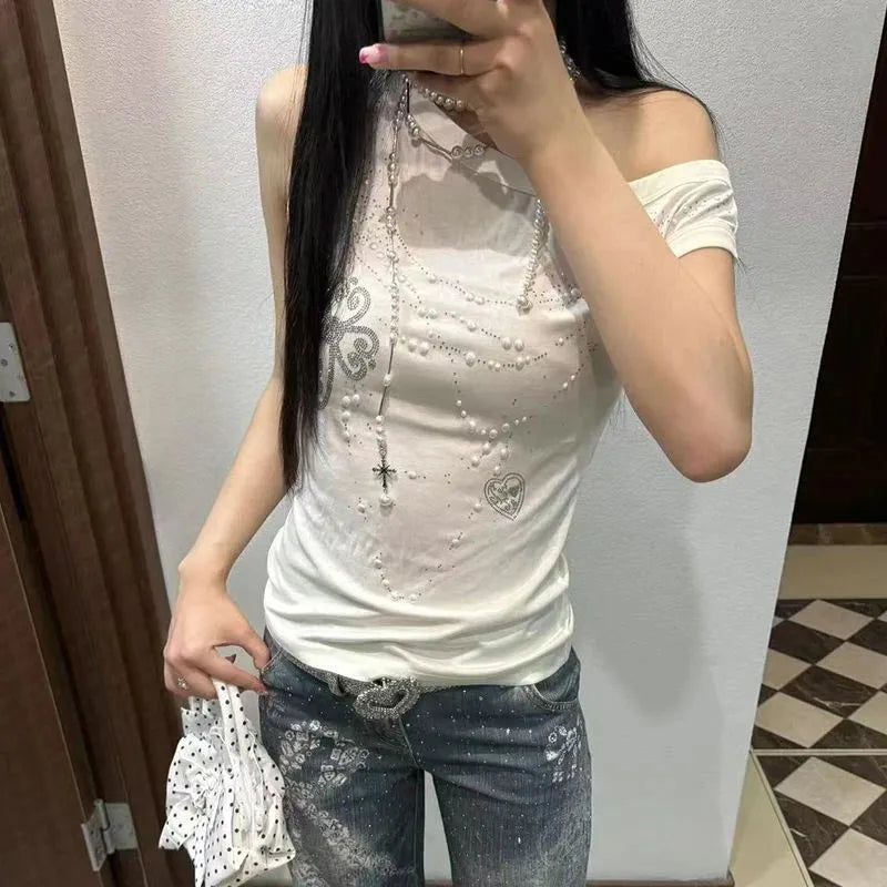 Stylish Work Outfits, Outfit Summer Ideas Y2K One Shoulder Top Stylish Work Outfits, Outfit Summer Ideas Y2K One Shoulder Top