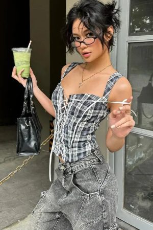 Stylish Work Outfits, Outfit Summer Ideas Y2K Plaid Lace Up Top