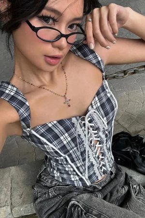 Stylish Work Outfits, Outfit Summer Ideas Y2K Plaid Lace Up Top