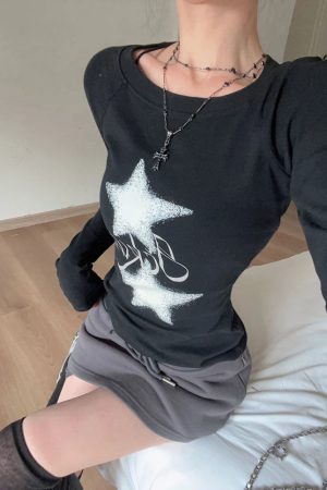 Stylish Work Outfits, Outfit Summer Ideas Y2K Star Basic Top