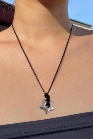 Stylish Work Outfits, Outfit Summer Ideas Y2K Star Cord Necklace