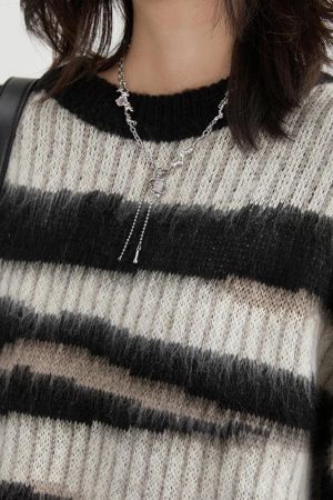 Stylish Work Outfits, Outfit Summer Ideas Zebra Knitted Sweater