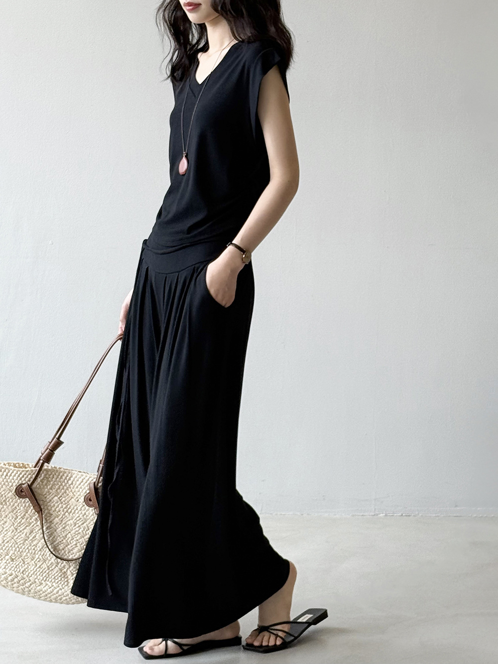 Summer 2025 Sleeveless V-Neck T-Shirt and Wide-Leg Pants Set for Women - Chic Casual Outfit