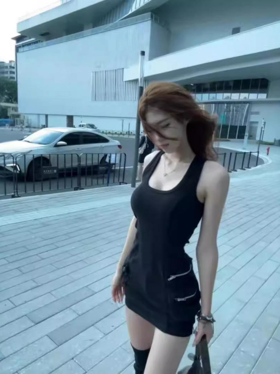 Summer Black Bodycon Tank Dress for Women - Sleeveless American Style, Slim-Fit Waist-Cinching Short Skirt, Polyester